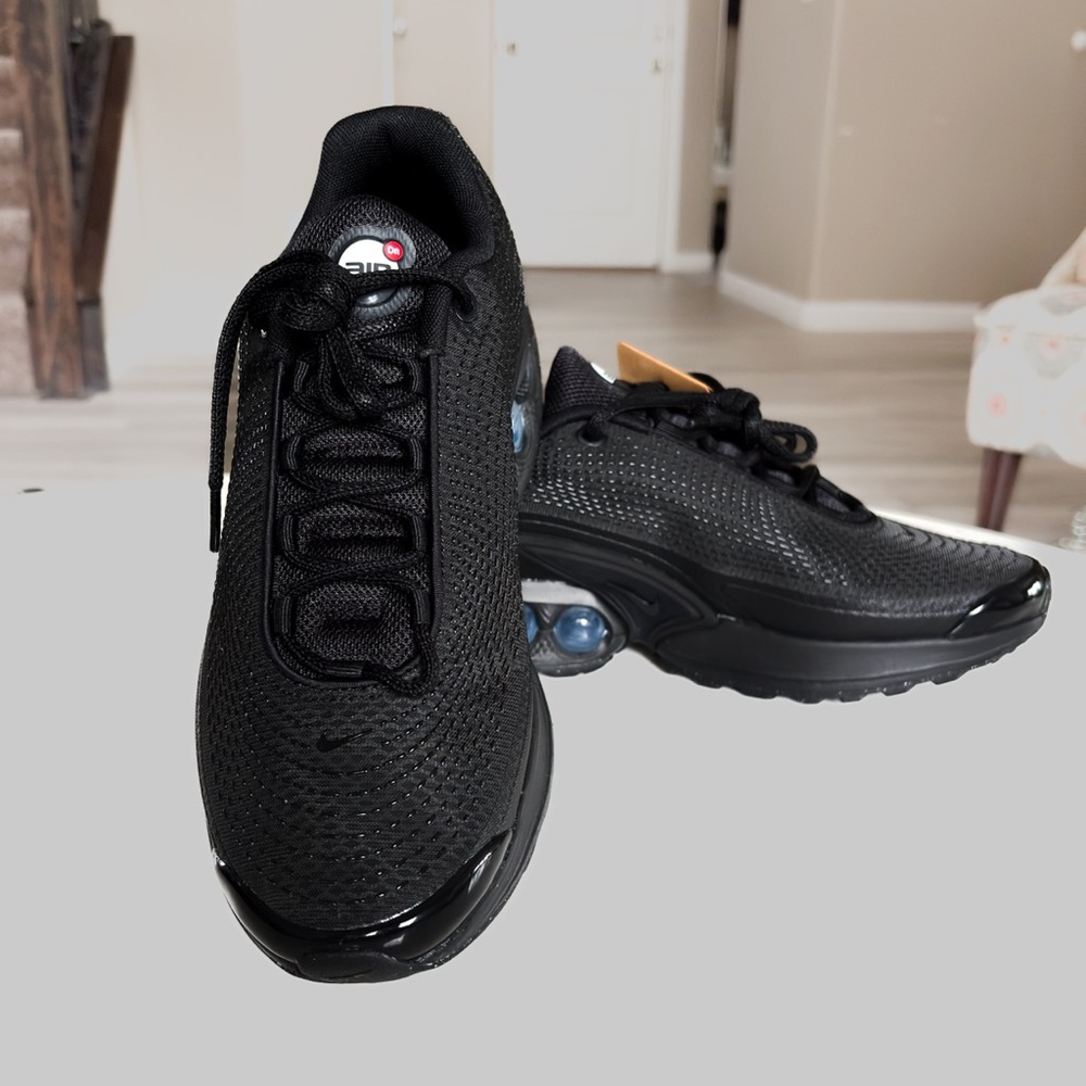 NEW Nike Air Max DN Running Shoes Never Worn Men's Size 14